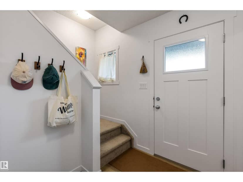 #60B 1530 Tamarack Bv NW, Edmonton, photo 3