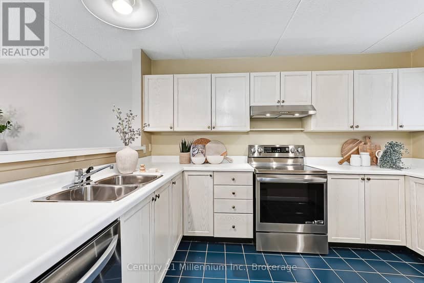 409 Mariners Way — photo 12 of 40