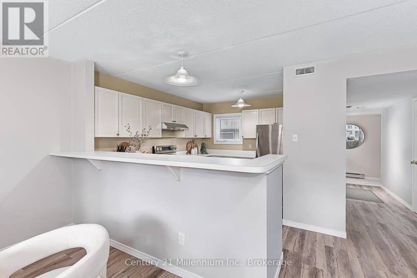 409 Mariners Way — photo 10 of 40