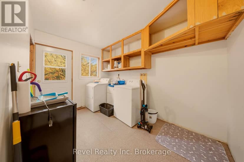 140 Bluesea Road SW — photo 16 of 40