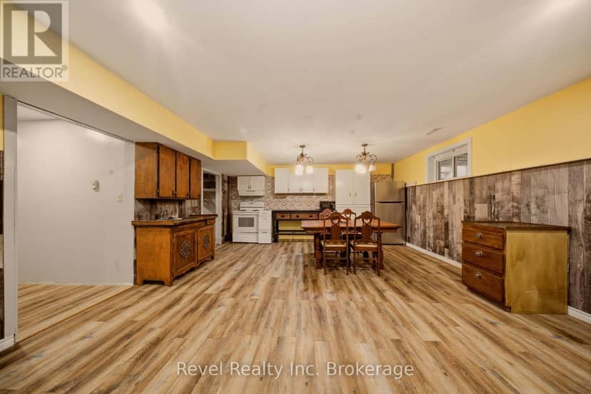 140 Bluesea Road SW — photo 21 of 40