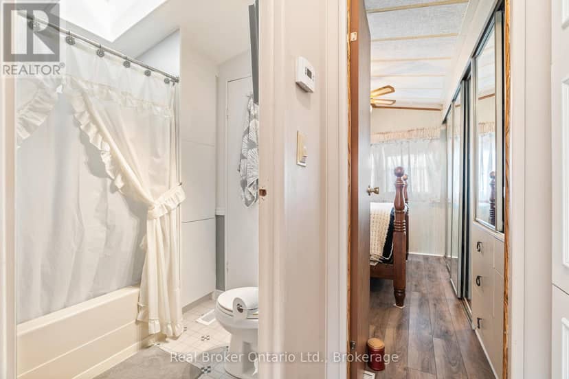 524 Poplar Place — photo 20 of 39
