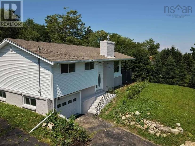 61 Chalamont Drive — photo 6 of 40