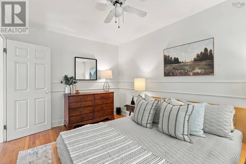 4 Fleming Drive — photo 22 of 40
