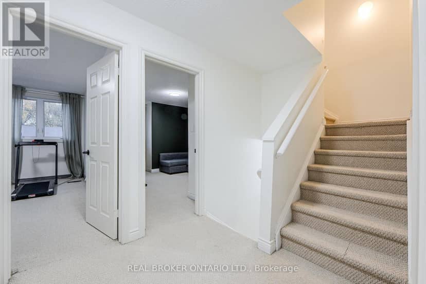 6 - 45 Birchmount Road — photo 20 of 40