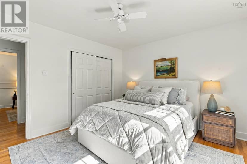 4 Fleming Drive — photo 20 of 40