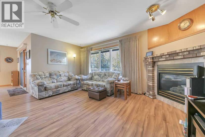51 Willow Springs Crescent, Sylvan Lake, photo 8