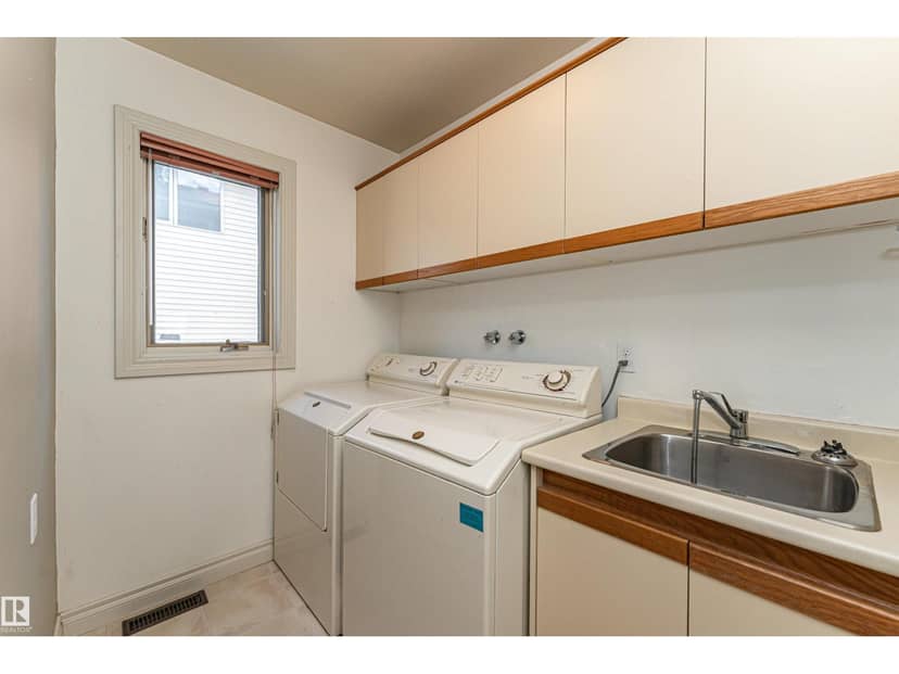 221 Ockenden Pl NW — photo 30 of 40