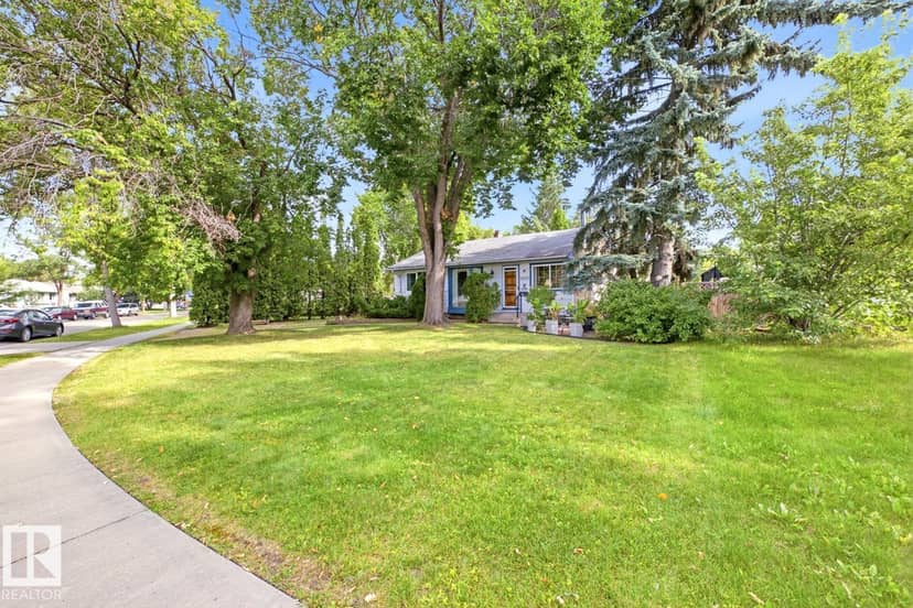 12115 141 ST NW, Edmonton, photo 2