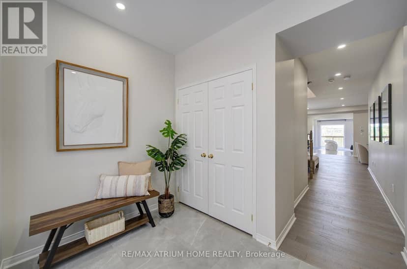 126 Hartney Drive, Richmond Hill, photo 3