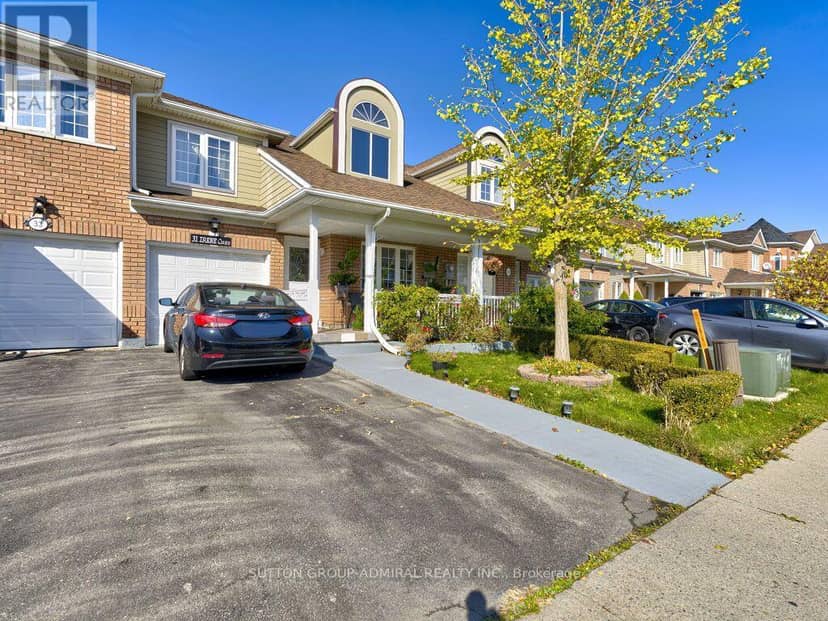 31 Irene Crescent — photo 3 of 36