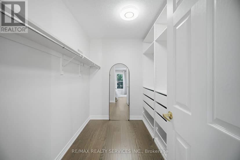 76 North Riverdale Drive — photo 27 of 40