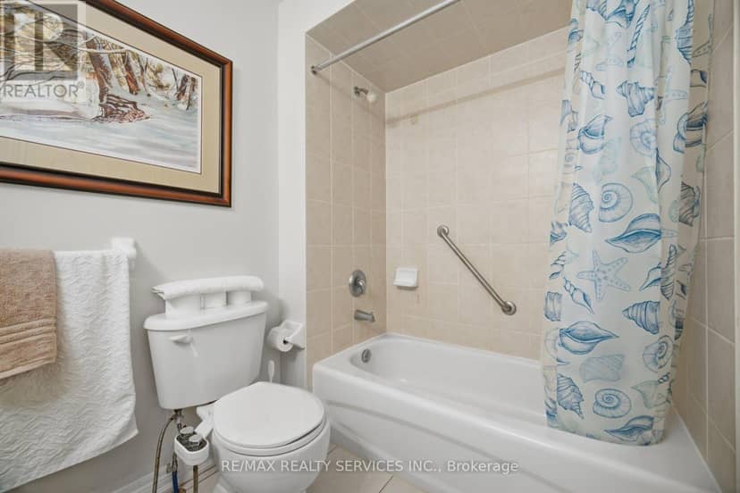76 North Riverdale Drive — photo 34 of 40