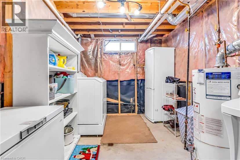 103 WESTVIEW Crescent — photo 39 of 40