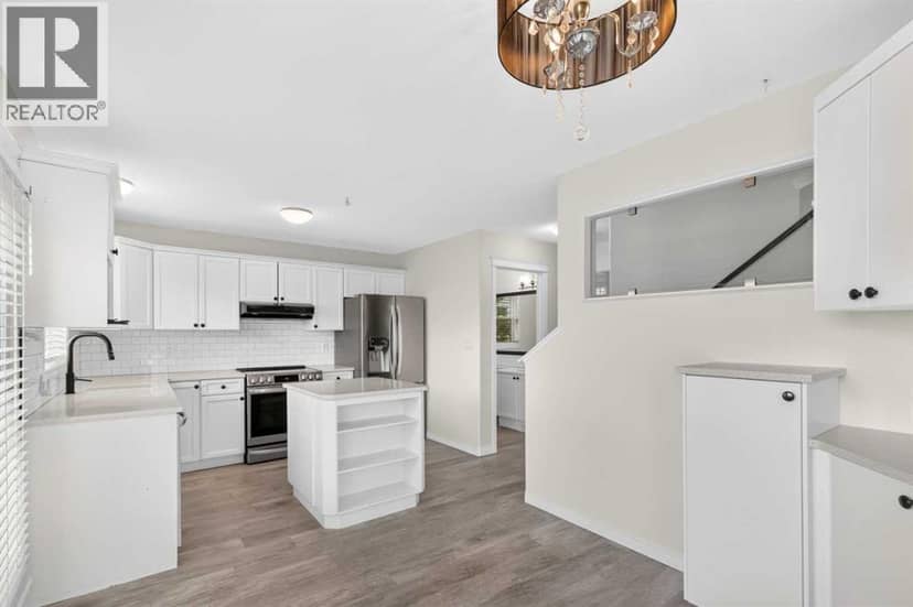 213 Pinnacle Drive, Grande Prairie, photo 3