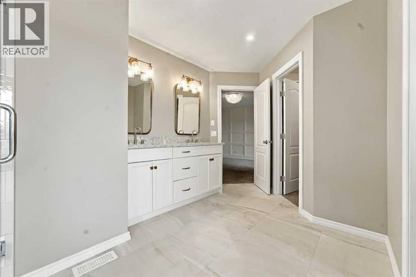 113 Ypres Green SW — photo 25 of 40