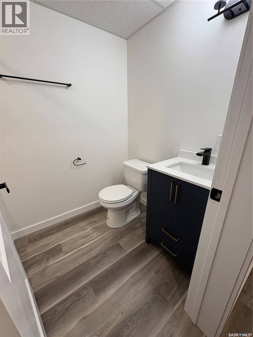 204 Birch STREET — photo 32 of 40