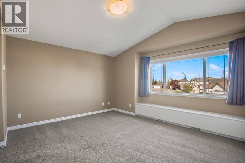 19 Oldring Crescent — photo 20 of 40