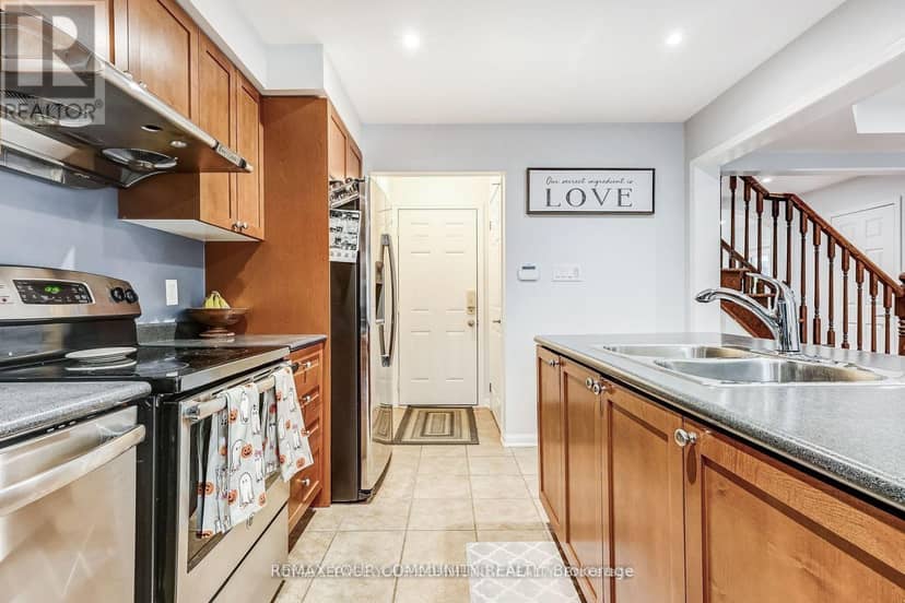 34 Miltrose Crescent — photo 16 of 38