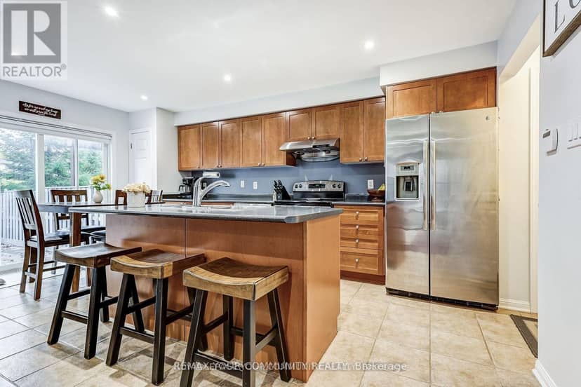 34 Miltrose Crescent — photo 13 of 38