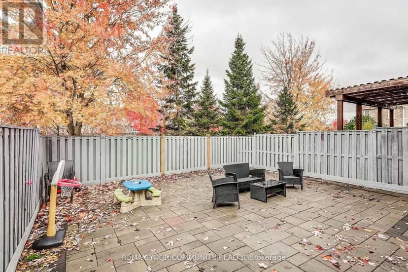 34 Miltrose Crescent — photo 35 of 38