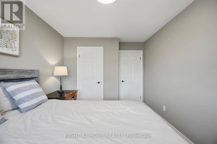 4089 Medland Drive — photo 35 of 40