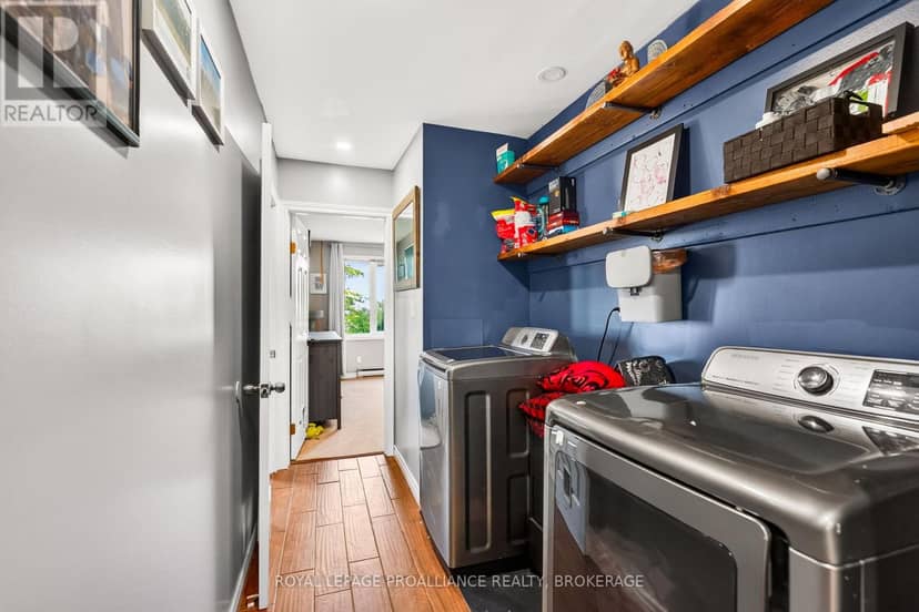3199 Princess Street — photo 12 of 40