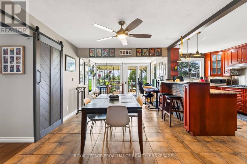 3199 Princess Street — photo 23 of 40