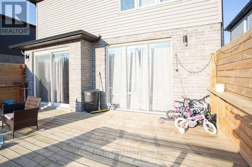 1583 Applerock Avenue — photo 36 of 37