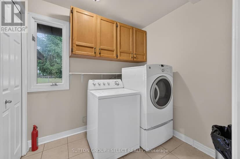 1000 Griffith Street — photo 23 of 35