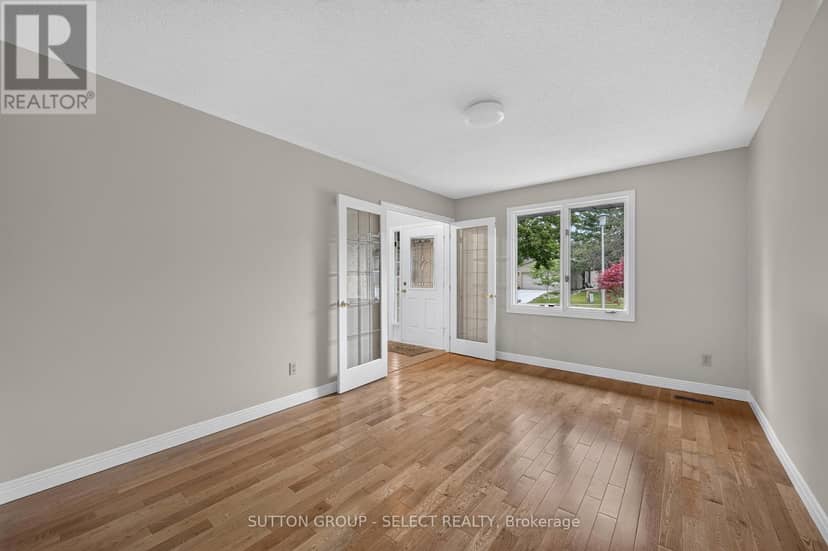 1000 Griffith Street, London South, photo 8