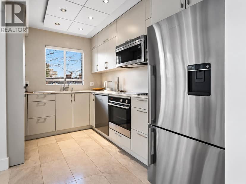 1 2450 Alma Street, Vancouver, photo 7