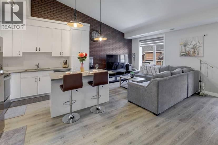 214 Livingston Common NE, Calgary