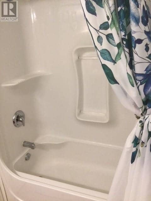 15 Canso Place — photo 10 of 28