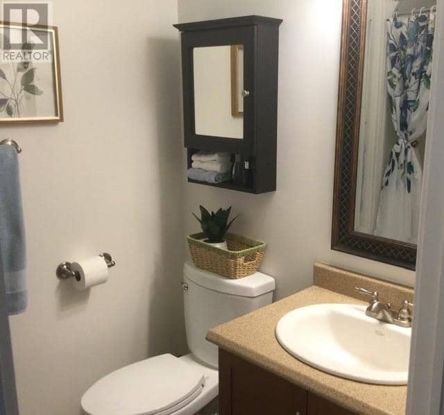 15 Canso Place — photo 9 of 28