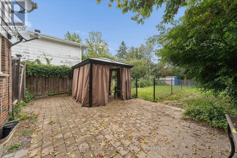 46B Springbrook Drive — photo 31 of 34