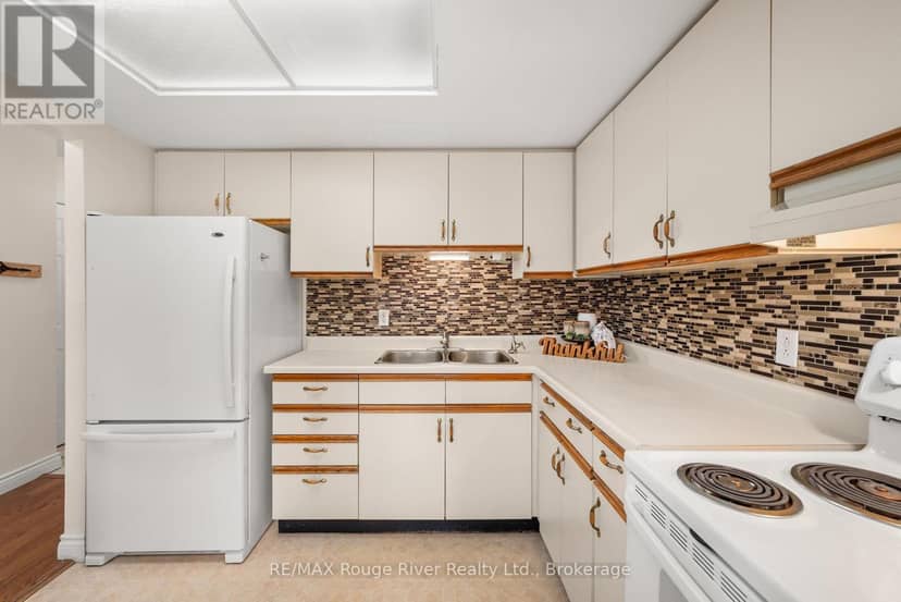 207 - 1 Heritage Way — photo 14 of 40