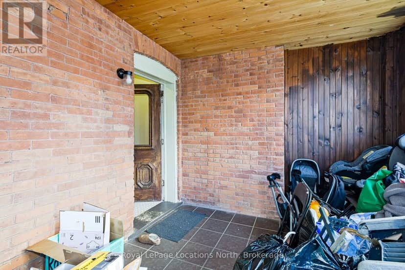 124 Sykes Street S — photo 16 of 29