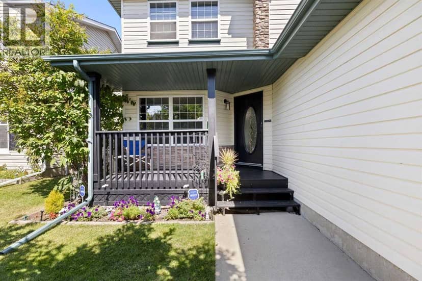 117 Lakeview Shores, Chestermere, photo 2