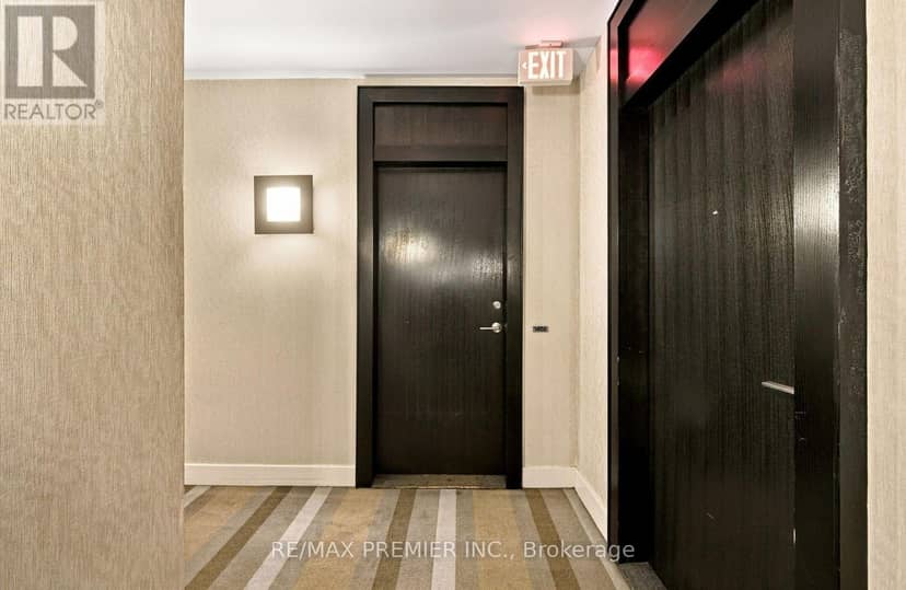 1405 - 33 Charles Street E — photo 9 of 39