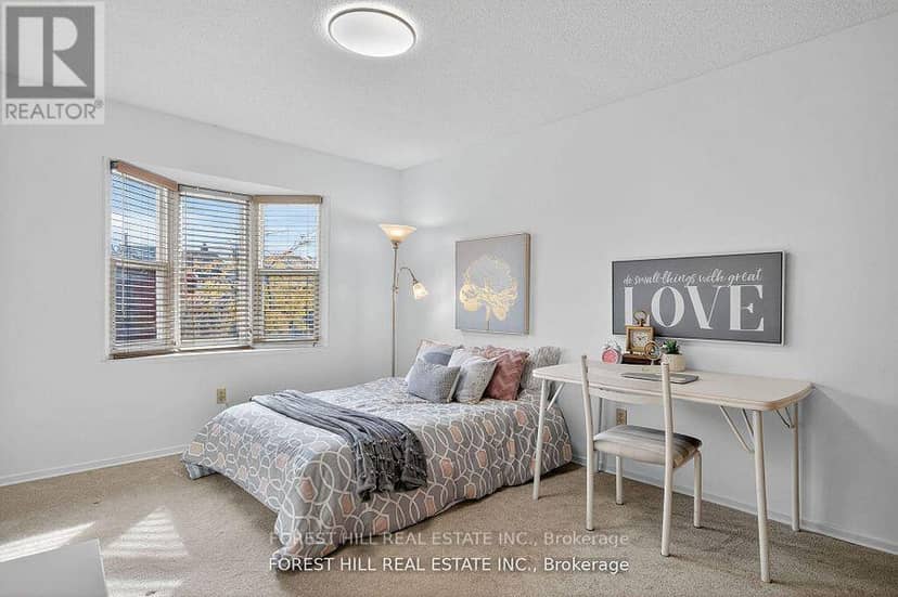 38 Carnival Court — photo 15 of 24