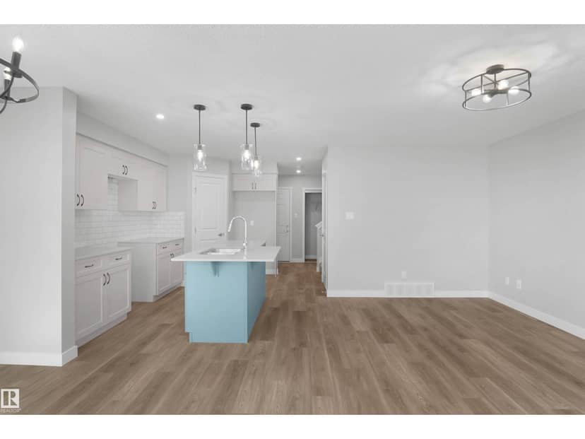 1860 187 ST NW — photo 10 of 27