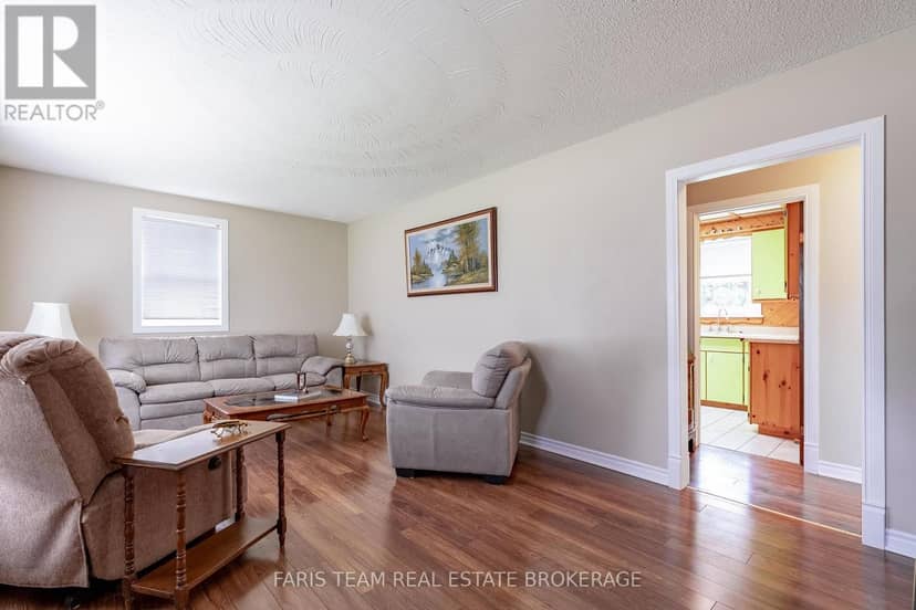 207 Warnica Road — photo 12 of 33