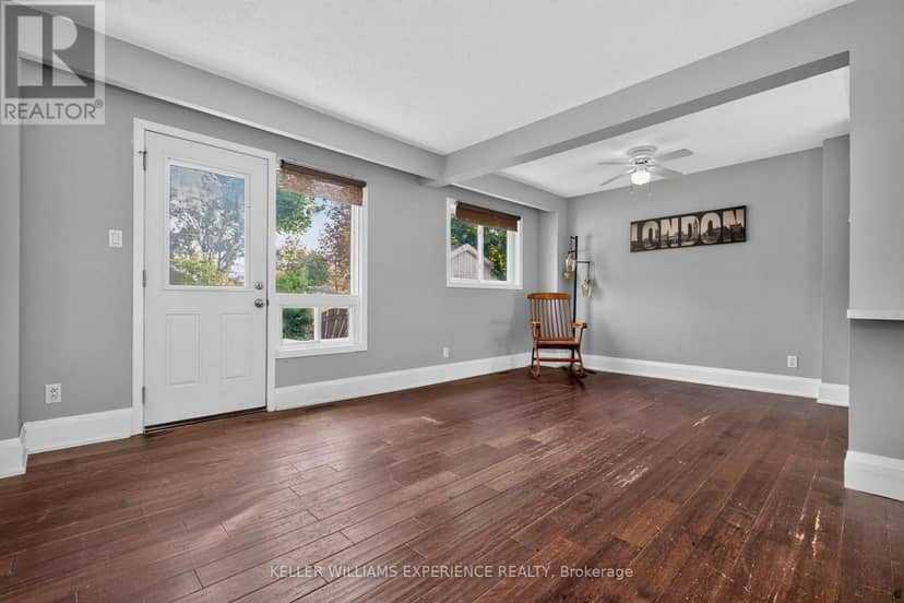 21 B College Crescent — photo 10 of 26