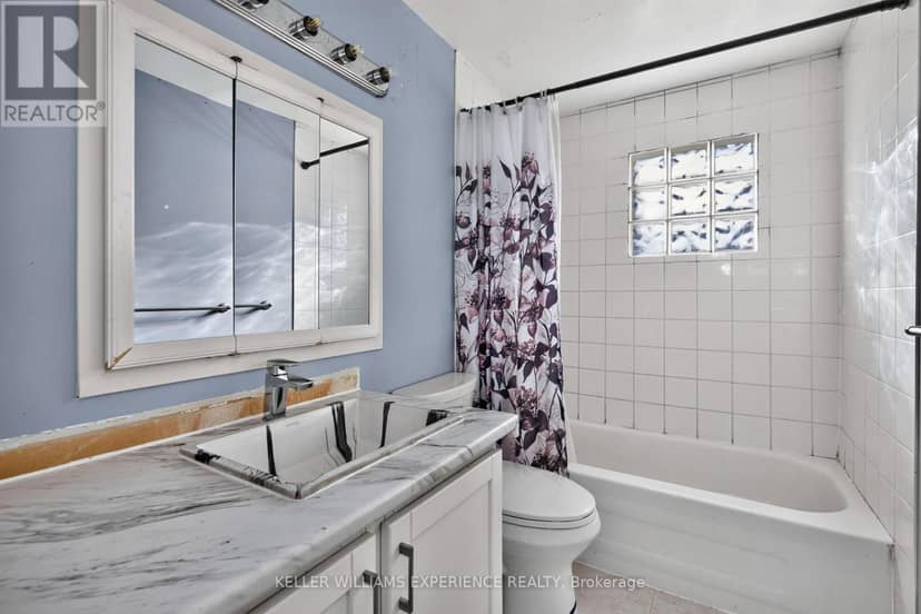 21 B College Crescent — photo 18 of 26