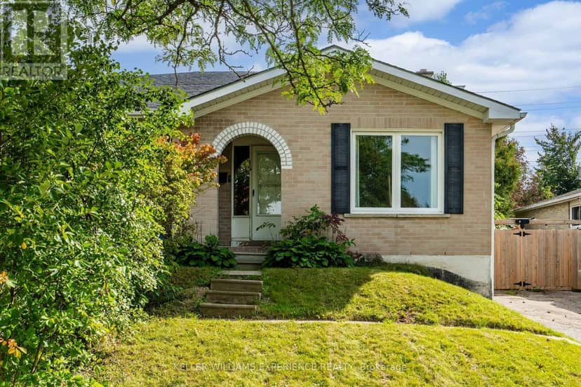 21 B College Crescent, Barrie, photo 3