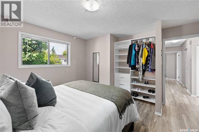 7110 Lanigan DRIVE — photo 10 of 25