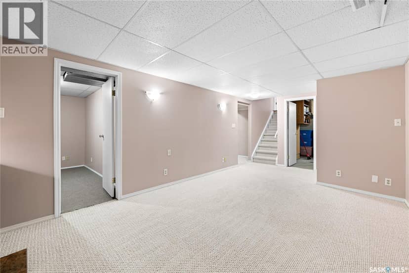 7110 Lanigan DRIVE — photo 16 of 25