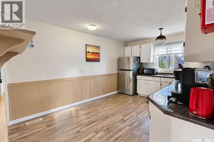88 Bowerman CRESCENT — photo 9 of 30