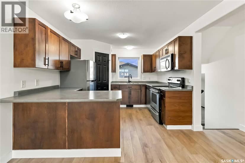 734 Lamarsh LANE, Saskatoon, photo 8